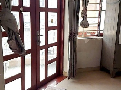 Nhà sang trọng 1 trệt 1 lửng 3 lầu 4mx22m trung mỹ tây 19 ngay tô ký 5