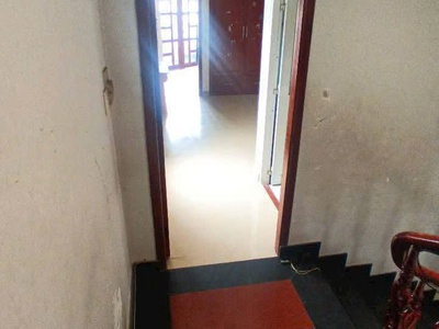 Nhà sang trọng 1 trệt 1 lửng 3 lầu 4mx22m trung mỹ tây 19 ngay tô ký 7