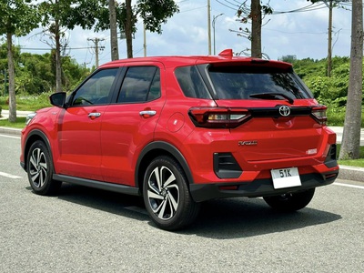 Bán xe Toyota Raize 1.0 Turbo 2023, màu đỏ. 4
