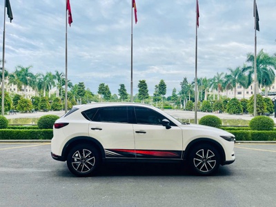 Bán xe Mazda CX5 2019 2.5 AT 2WD, màu trắng. 1