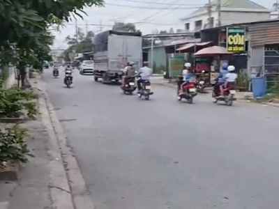 Bán dãy nhà trọ 150M    Vị trí đẹp taị xã đức hòa đống, huyện đức hòa, long - GẦN CÁC KHU CN 1