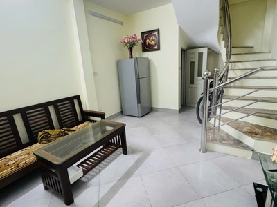 Cho thuê : Ngõ 18 Võng Thị , 30 m2 , 5 tầng , Giá 10,5 triệu , sát Hồ Tây HN 4