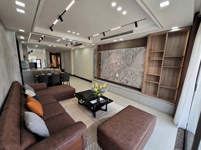 Nhà đẹp - giá tốt - vị trí đắc địa tại đường nguyễn văn cừ, quận long biên, thành phố hà nội 0