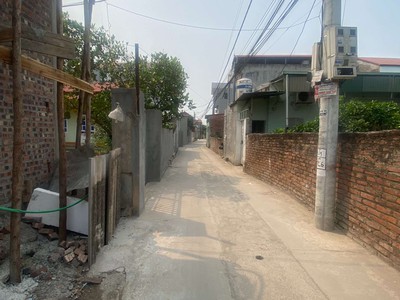 Chính chủ bán 92m full thổ cư,tt quang minh,45tr/m đường ô tô,gần chợ,trường học 3