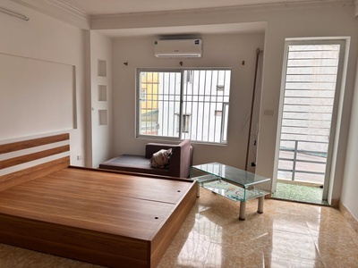 Cho thuê phòng 35m2 phố vĩnh hưng hoàng mai 0