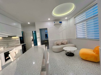 Cho thuê căn hộ 2 phòng ngủ sang, xịn  mịn tại Vinhomes Marina 3