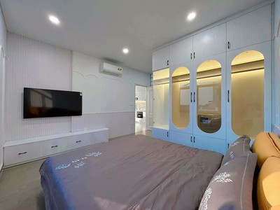 Cho thuê căn hộ 2 phòng ngủ sang, xịn  mịn tại Vinhomes Marina 4
