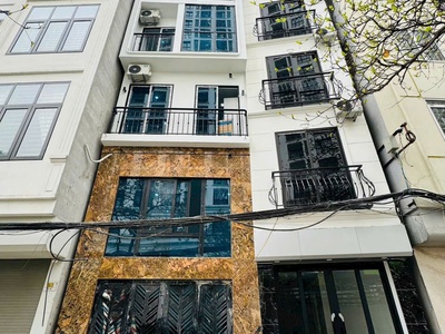 Bán tòa căn hộ dịch vụ cao cấp mặt phố cự lộc - oto tránh - đối diện royal city - 18 phòng khép kín 4