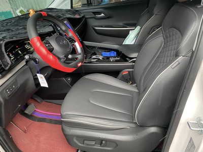 Bán xe Hyundai Custin 1.5L Turbo đặc biệt 2025, màu trắng. 7