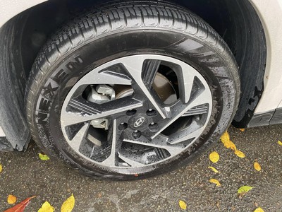 Bán xe Hyundai Custin 1.5L Turbo đặc biệt 2025, màu trắng. 6