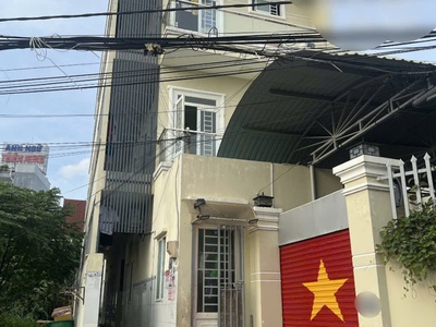 dòng tiền 50tr/tháng - 17.5ty - chdv 3 tầng - 23 phòng - long thạnh mỹ q9 0