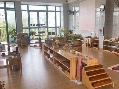 Villa thông sàn 5 tầng   đang cho thuê 50tr/th   vị trí độc tôn hiệp bình chánh 3