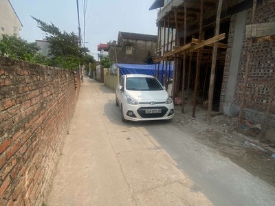 Cc gấp bán 92m full thổ cư,ngõ rộng ô tô,gần trường,chợ,kcn,giá 45tr/m 2