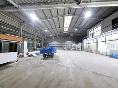 Cho Thuê 900M2 Xưởng Gía : 60 Triệu /Tháng Ngay KCN Mỹ Phước Bến Cát Bình Dương , Đường Cont 0