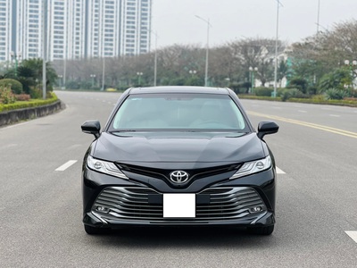 Bán xe Toyota Camry 2.5Q 2021, màu đen. 0