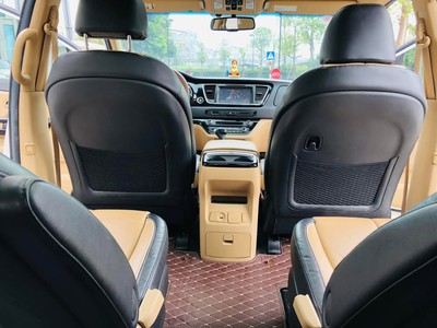 Bán xe Kia Sedona 2.2 DATH 2016, màu trắng. 14