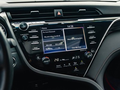 Bán xe Toyota Camry 2.5Q 2021, màu đen. 4