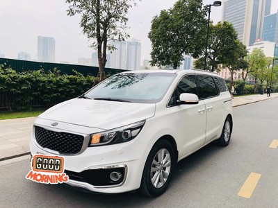 Bán xe Kia Sedona 2.2 DATH 2016, màu trắng. 5