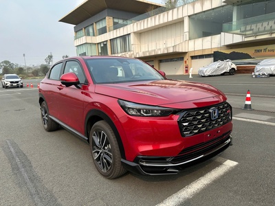 Honda HRV e:HEV RS 2025 mới sẵn xe giao ngay đủ mẫu đủ màu giá cực tốt 8