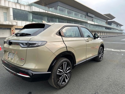 Honda HRV e:HEV RS 2025 mới sẵn xe giao ngay đủ mẫu đủ màu giá cực tốt 2