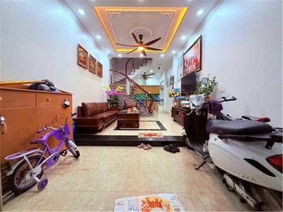 Nhà đẹp kim giang, dân xây, mặt ngõ thông, ô tô, kd, 40m2x4t giá 10.8 tỷ 1