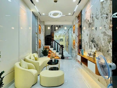 Chiều dài khủng 18m - 4 tầng - chỉ 5.x tỷ quang trung giáp tân sơn tương lai tăng giá ☄ 0