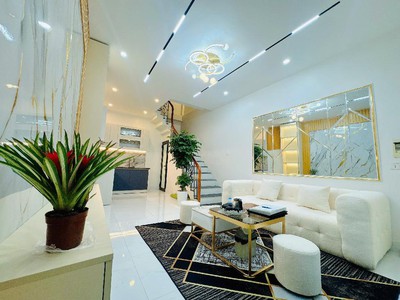 Bán nhà phố trần đại nghĩa - 4 tầng - 3 ngủ - nội thất xịn - ngõ thông - 70m ra ô tô - 12tỷ5  0