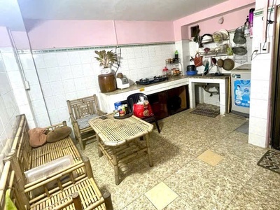 Bán nhà mặt tiền kinh doanh, 3 tầng, đường hưng phú q8. vừa ở vừa cho thuê, nhỉnh 6 tỷ. 2