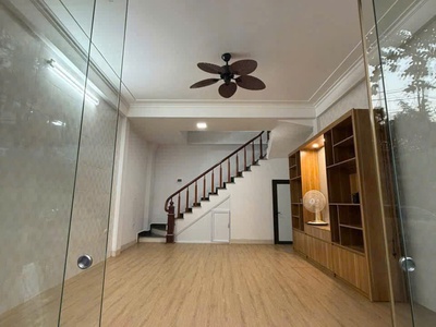 Bán nhà mặt phố tây tựu - quận bắc từ liêm chỉ hơn 9 tỷ. ôtô tránh kinh doanh ngày đêm, trục đường 3