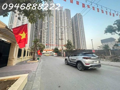 Đất mặt đường ngay sát aeon mall hải phòng 1