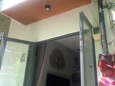 Cần tiền bán rẻ, 2 tầng mới, ở ngay, quận 2, dtsd 55m2, giá chỉ 2.x tỷ 0