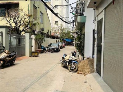 Bán ngôi nhà 8 tầng tại chính giữa sau trường văn hoá nghệ thuật dt 120m dòng tiền khủng 2