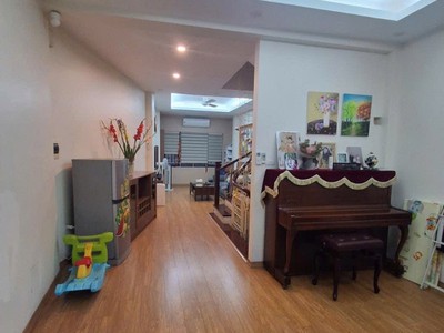 Bán nhà Hoàng Quốc Việt, Cầu Giấy   NGÕ THÔNG BA GÁC, 20M RA PHỐ - 41m2 5T, 8.95 TỶ 2