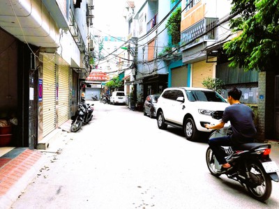 Cực phẩm phú đô, tòa nhà dòng tiền 110m, lô góc, 7t thang máy 18p full nt, ô tô, kd, giá đầu tư 0