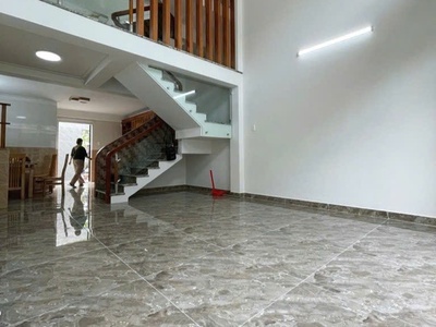 Nhà 5tầng hẻm 5m thông lê đức thọ gò vấp 100m2 9tỷ nhỏ 2