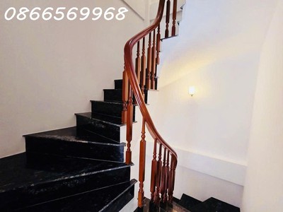 Nhà mới đẹp   trung tâm cầu giấy   32m  x 5 tầng   full nội thất   giá 8.5 tỷ 2