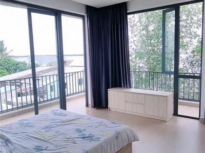 Btsv dt 640m2 nhà đẹp 3t tặng nt tiềm năng pt cao khi cầu cần giờ kc 1