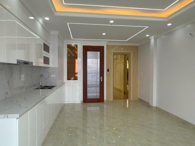 Nhà mới   36m x 6 tầng thang máy   ngõ đẹp nhất phố cầu giấy   ô tô đỗ cửa   giá 9.9 tỷ 3