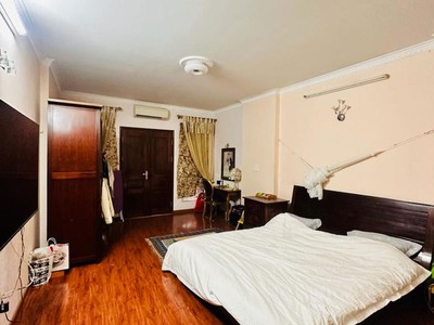 Chính chủ cần bán nhà phố Nguyễn Chí Thanh Q.Đống Đa 55m2, 6 tầng, 18.8 Tỷ - Thương lượng 5