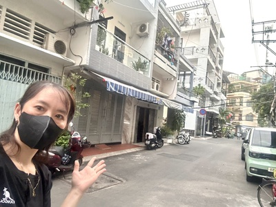 Khu hiếm nhà bán nằm trên trục đường số q4- xe hơi đậu cửa- khu an ninh . tháng mát. 1