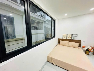 Giá tốt - chính chủ cần pass nhanh phòng ccmn tại đầu ngõ 166 kim mã, phường kim mã, quận ba đình, 2