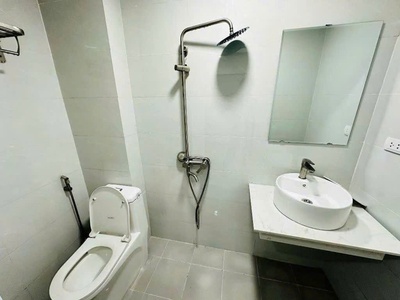 Giá tốt - chính chủ cần pass nhanh phòng ccmn tại đầu ngõ 166 kim mã, phường kim mã, quận ba đình, 4