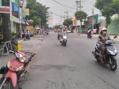 Bán mặt tiền kinh doanh sầm uất dương thị mười 140m2 nhỉnh 10 tỷ 1