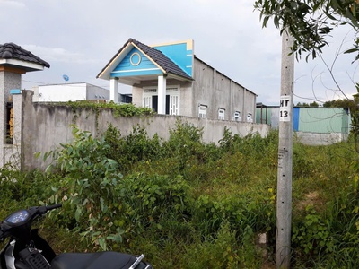 Chủ cần bán lô đất mặt tiền đường thi sách hướng nam 1