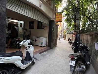 Bán nhà trung tâm ba đình . dt 76m2 4t mt 7m giá 18,5 tỷ 1