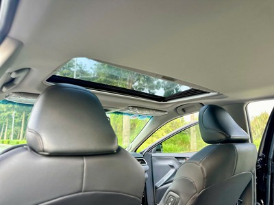 Bán xe Toyota Camry 2.5Q 2024, màu đen. 12