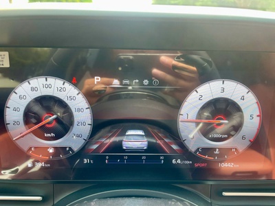 Bán xe Kia Carnival 2.2D Signature 2024, máy dầu, màu trắng. 15