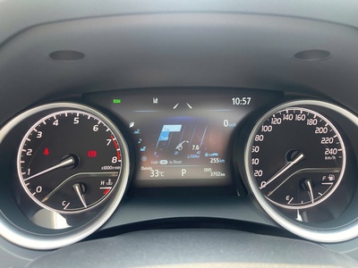 Bán xe Toyota Camry 2.5Q 2024, màu đen. 16