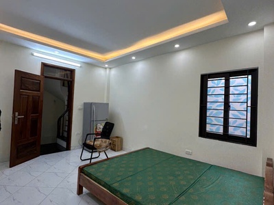 Nhà Ba Đình 30m2 x 5 tầng - Ngõ thoáng sáng - Gần phố. 0