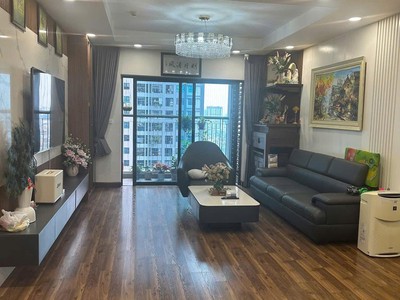 Nội thất đầy đủ, tiêu chuẩn nhập khẩu. Rao căn 3 ngủ, 96m- Goldmark City, Hồ Tùng Mậu. 0